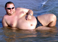 fat-guy-speedo.jpg