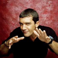 kinopoisk.ru-Antonio-Banderas-484095.jpg