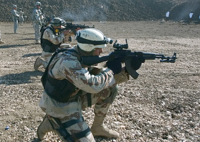 Iraqi_soldier_with_AKM.jpg