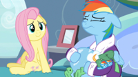 MLP-FiM-S05E05-Tanks-for-the-Memories-1080p.mkv_sn.jpg