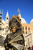 Luxe-Adventure-Traveler-Venice-Carnival-10.jpg