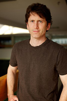 266px-ToddHoward2010sm.jpg