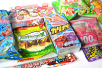 japan_candy_box_march_2016_01.jpg