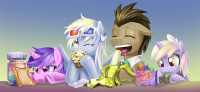 70483__safe_derpy-hooves_doctor-whooves_muffin_din.png