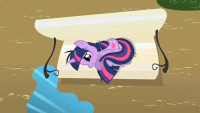 Twilight_Sparkle_on_the_bench_S2E03.png