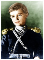 tsarevich_alexei_in_uniform_by_missylynne-d3fx7i7.png