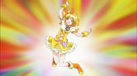 [CureCom]-Fresh-Pretty-Cure-05-[HD][C75F88A5].mkv_.png